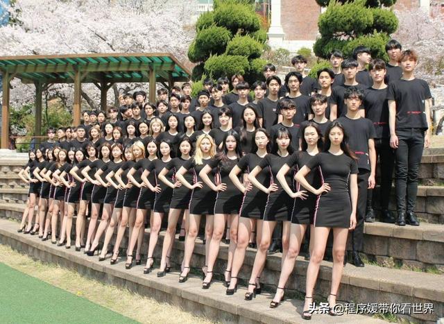 韩国女学生没整容的真实颜值，学校拒绝招收整过容的女学生！