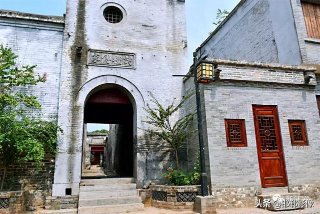 遇見(jiàn)伯延，圓你一場(chǎng)清末民初的夢(mèng)