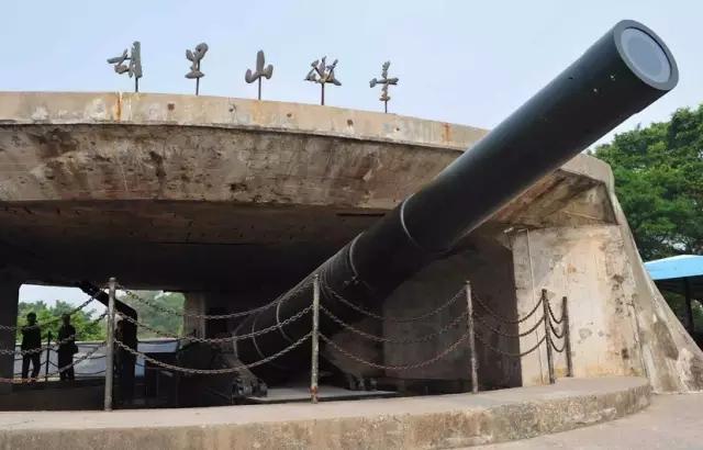 厦门胡里山炮台，一门大炮十万两白银，至今一百多年保存完好