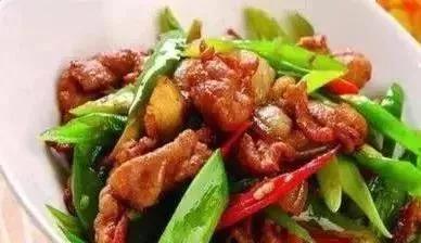 年夜饭菜谱十六个菜 ,2020年年夜饭菜单及做法，回家大显身手吧！