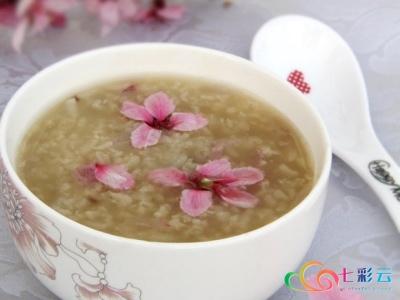 舌尖上的春天 | 你吃花了吗？