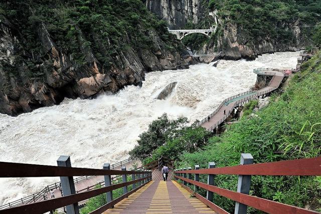 中国10大超自然奇观，颠覆你的想象，去了还想再去的地方